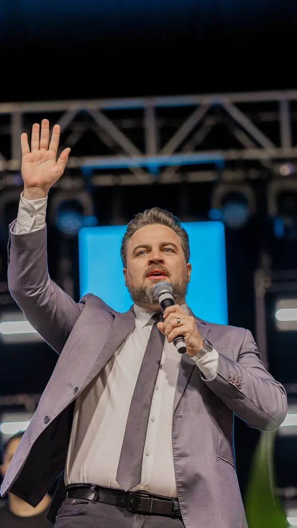 Foto do Pastor Pedro Medina